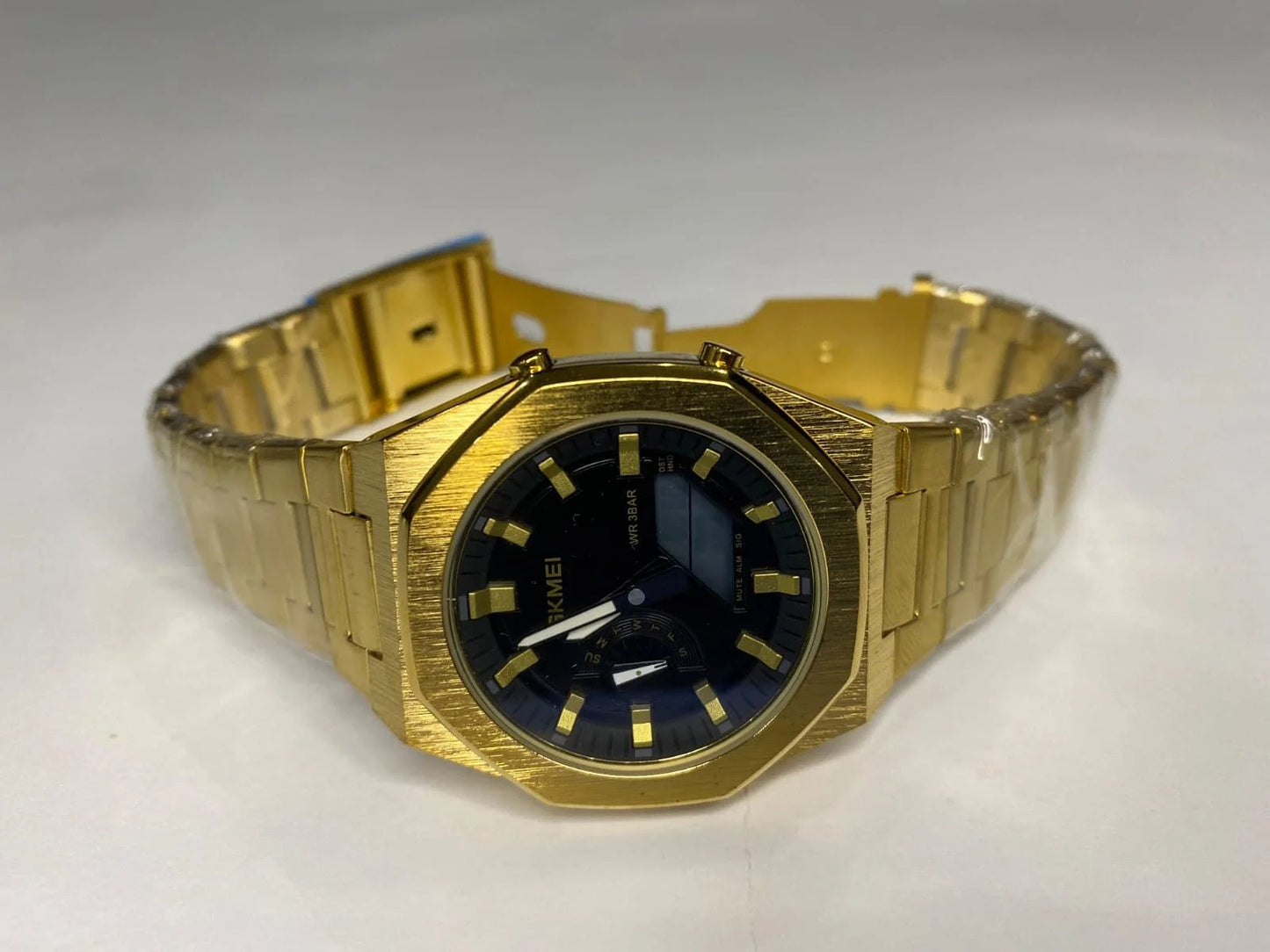 SKMEI ChronoMaster Gold – Power in Every Tick - Abrish Store