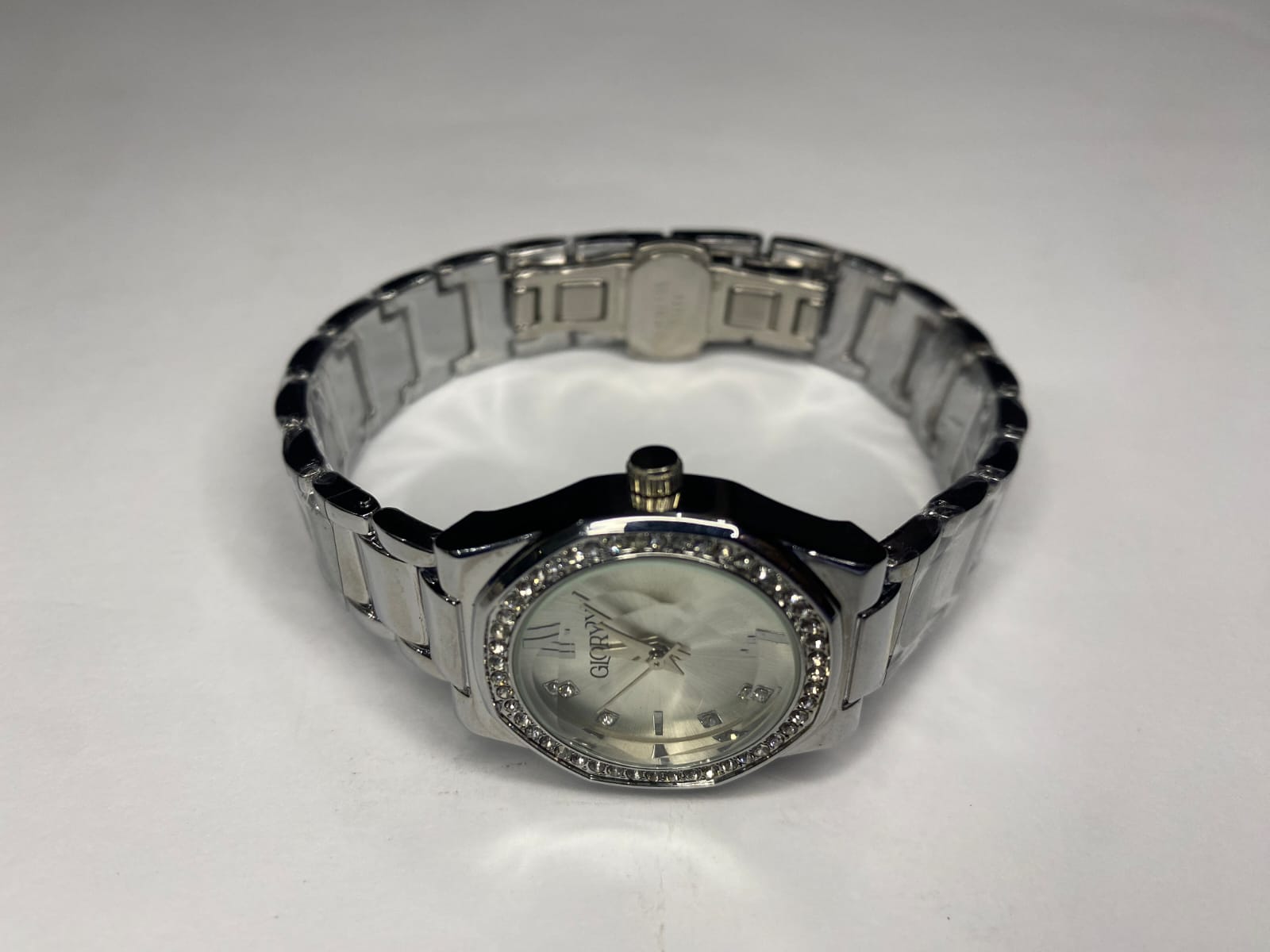 GIORY Silver Grace – Timeless Simplicity - Abrish Store